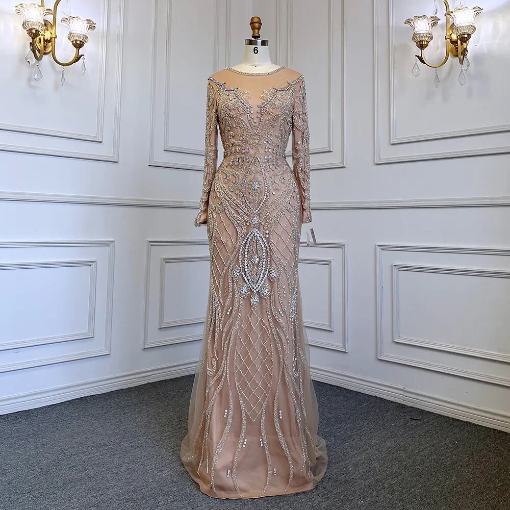 Beautiful dress only worn once to a wedding.